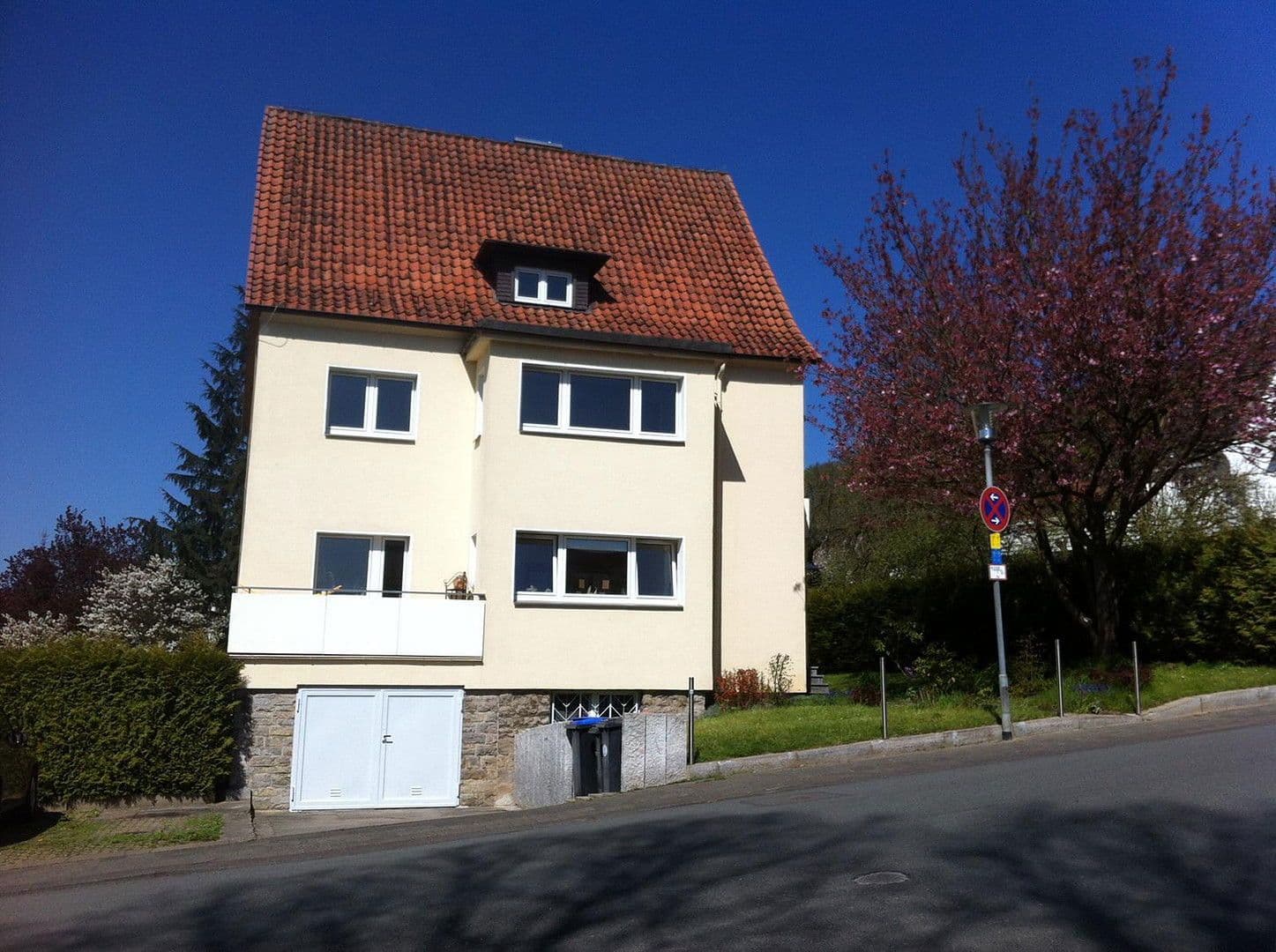 Prodej domu 238 m², pozemek 676 m², Maulbeerallee 1, Bad Pyrmont, Dolní Sasko Prodej domu 238 m², pozemek 676 m², Maulbeerallee 1, Bad Pyrmont, Dolní Sasko