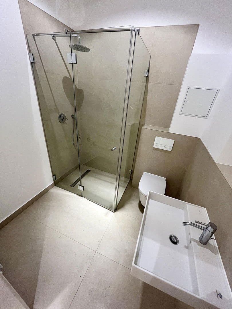 Pronájem bytu 1+1 40 m², Schöneberger Straße 9, Berlin, Berlín Pronájem bytu 1+1 40 m², Schöneberger Straße 9, Berlin, Berlín