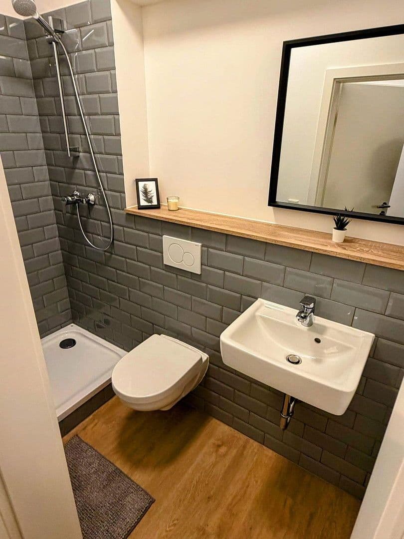 Pronájem bytu 1+1 30 m², Rotebühlstrasse 108, Stuttgart West, Bádensko-Württembersko Pronájem bytu 1+1 30 m², Rotebühlstrasse 108, Stuttgart West, Bádensko-Württembersko