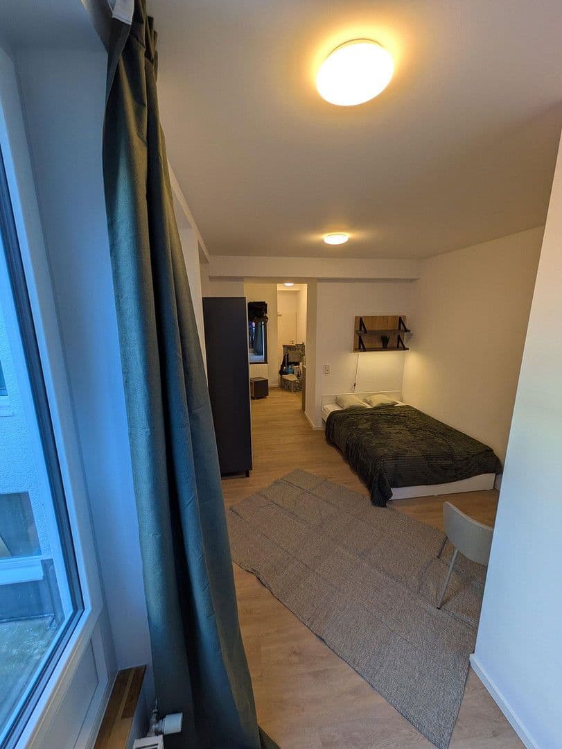 Pronájem bytu 1+1 30 m², Rotebühlstrasse 108, Stuttgart West, Bádensko-Württembersko Pronájem bytu 1+1 30 m², Rotebühlstrasse 108, Stuttgart West, Bádensko-Württembersko