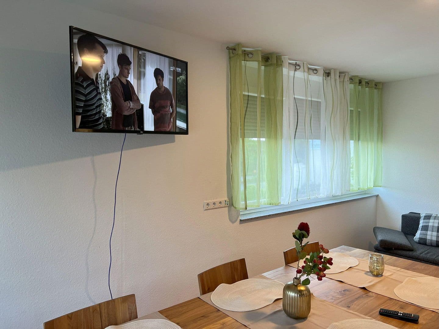 Pronájem bytu 2+1 84 m², Weingarten, Bádensko-Württembersko Pronájem bytu 2+1 84 m², Weingarten, Bádensko-Württembersko