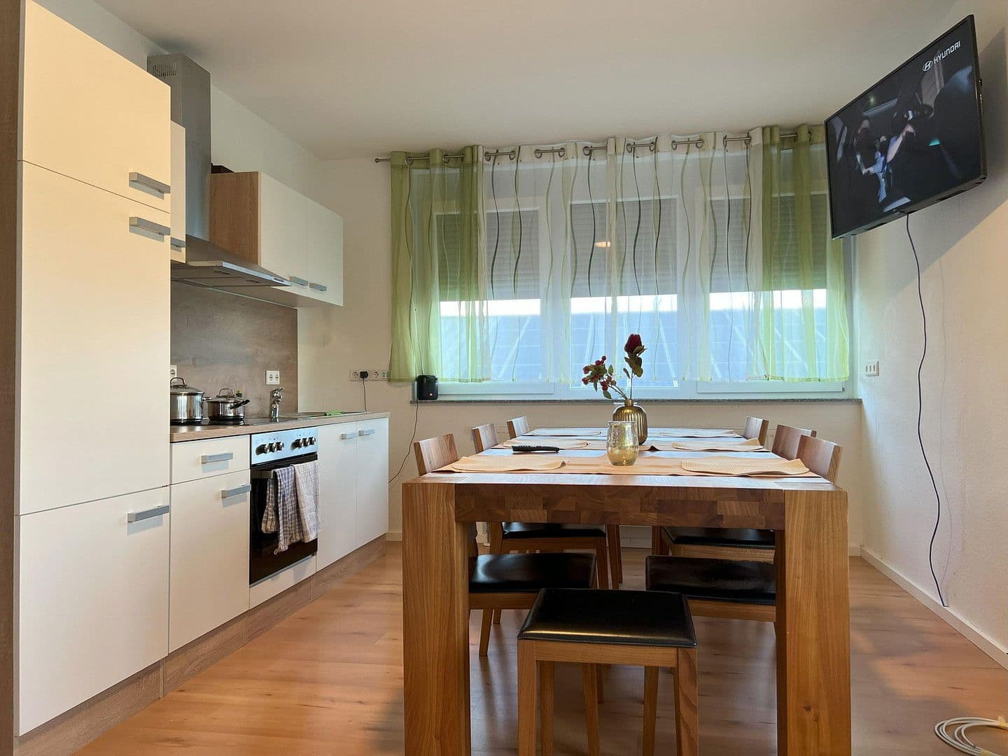 Pronájem bytu 2+1 84 m², Weingarten, Bádensko-Württembersko Pronájem bytu 2+1 84 m², Weingarten, Bádensko-Württembersko