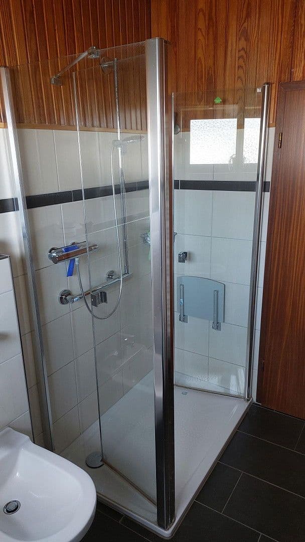 Prodej domu 140 m², pozemek 1.436 m², Jade, Dolní Sasko Prodej domu 140 m², pozemek 1.436 m², Jade, Dolní Sasko