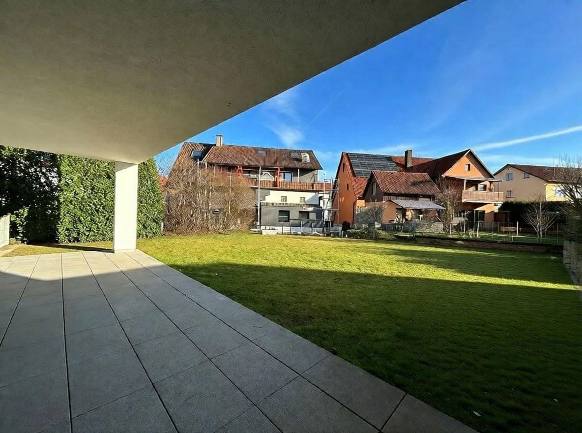 Prodej bytu 4+1 114 m², Dettinger Straße 85, Kirchheim unter Teck, Bádensko-Württembersko Prodej bytu 4+1 114 m², Dettinger Straße 85, Kirchheim unter Teck, Bádensko-Württembersko