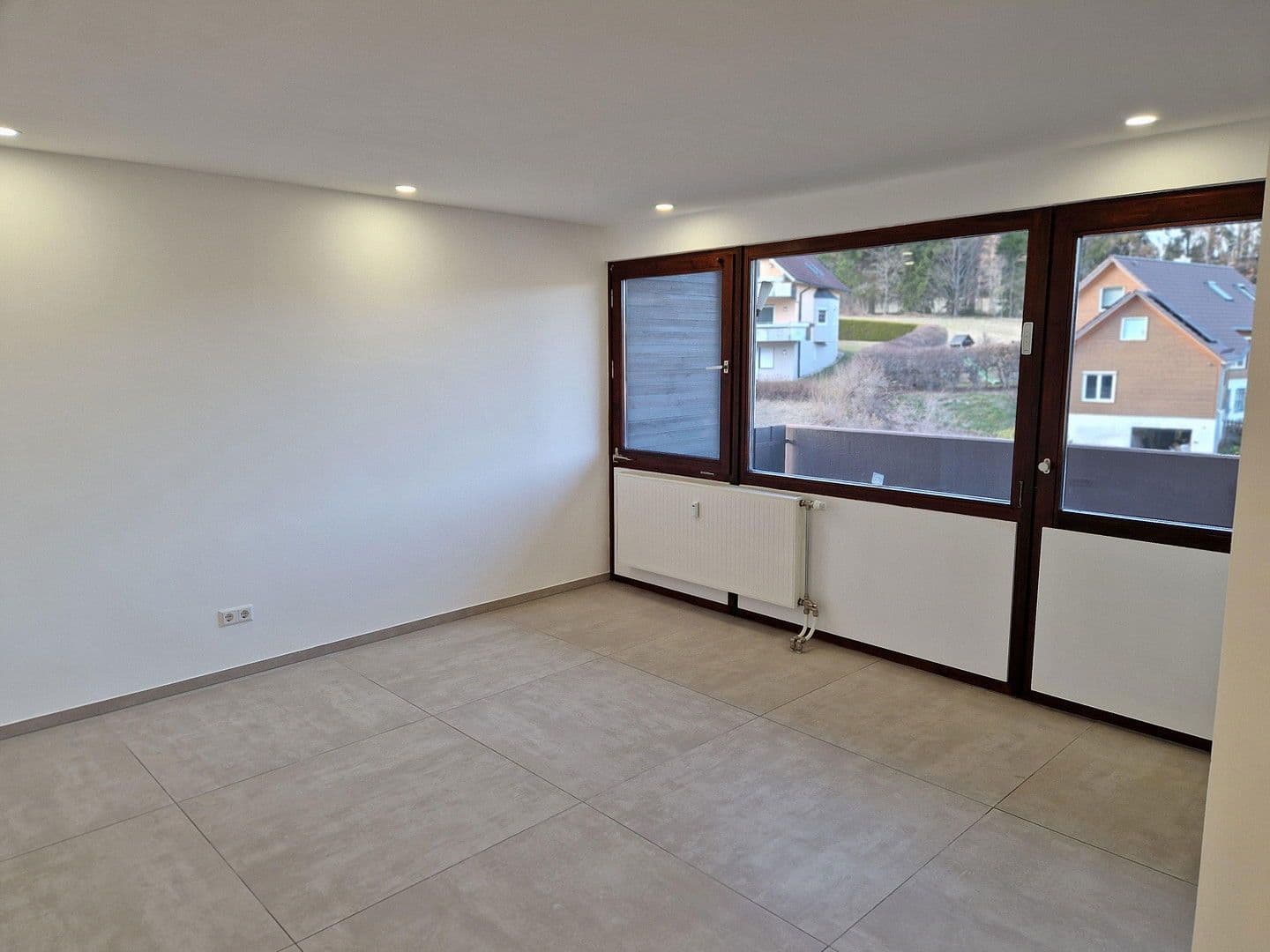 Pronájem bytu 3+1 50 m², Freudenstadt, Bádensko-Württembersko Pronájem bytu 3+1 50 m², Freudenstadt, Bádensko-Württembersko