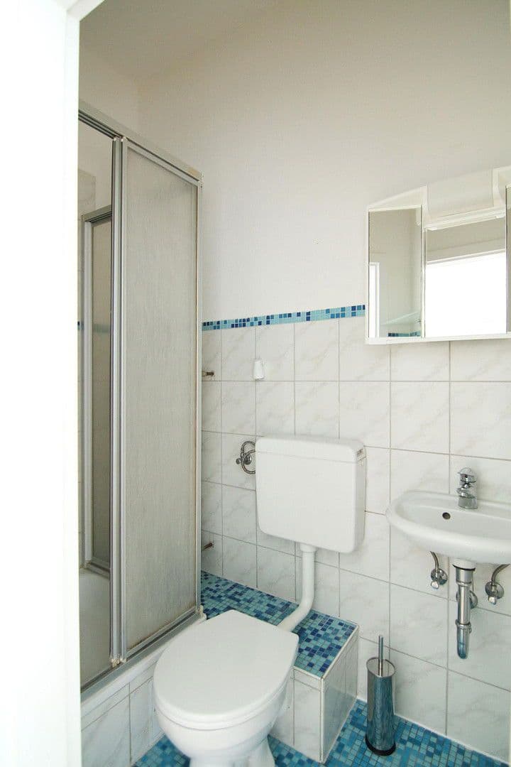 Pronájem bytu 1+1 15 m², Buttlarstraße 4, Fulda, Hessen Pronájem bytu 1+1 15 m², Buttlarstraße 4, Fulda, Hessen