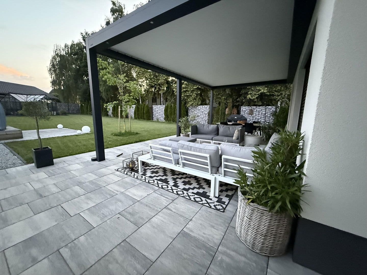 Prodej domu 220 m², pozemek 1.400 m², Senftenberg - Zły Komorow, Braniborsko Prodej domu 220 m², pozemek 1.400 m², Senftenberg - Zły Komorow, Braniborsko