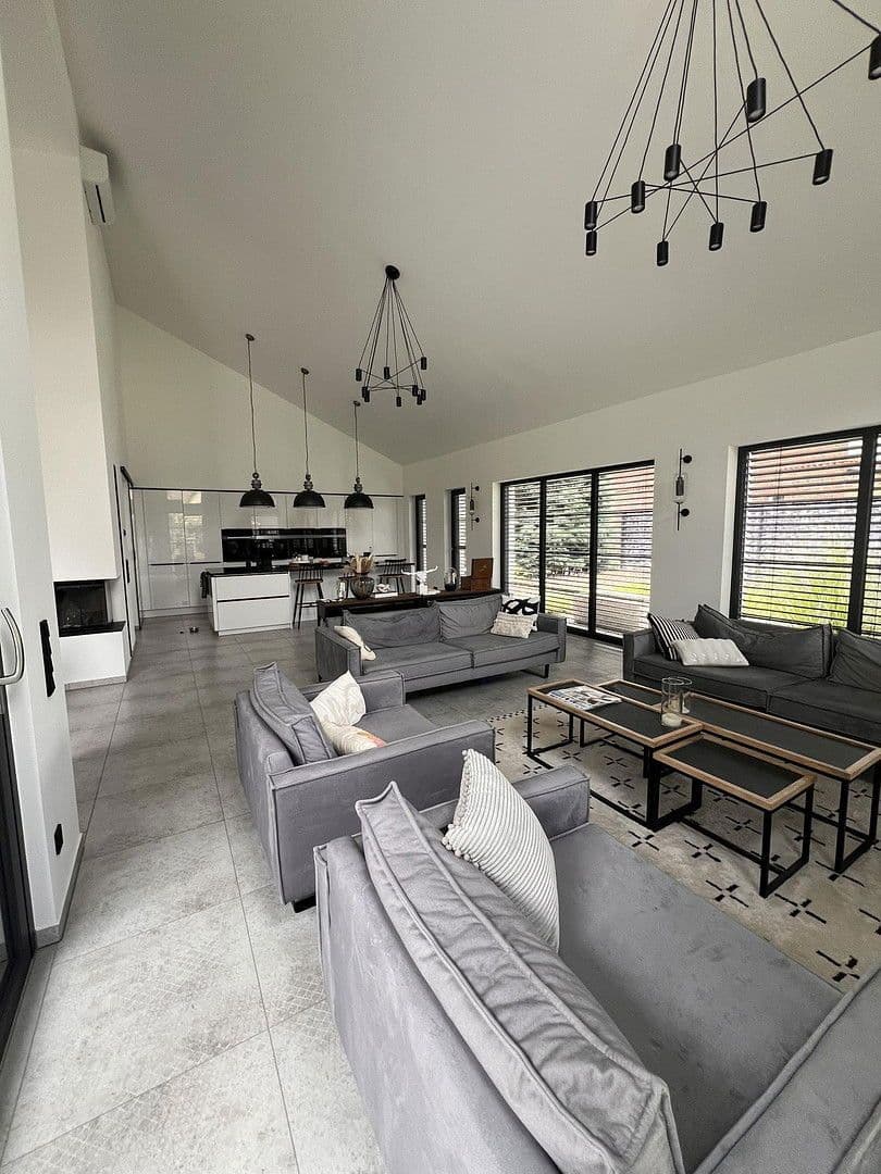 Prodej domu 220 m², pozemek 1.400 m², Senftenberg - Zły Komorow, Braniborsko Prodej domu 220 m², pozemek 1.400 m², Senftenberg - Zły Komorow, Braniborsko