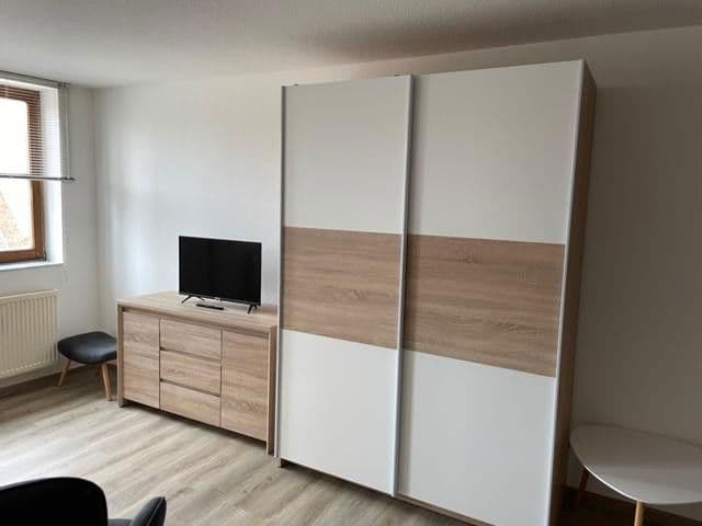Pronájem bytu 1+1 31 m², Hallesche Str. 36a, Meziboř, Sasko-Anhaltsko Pronájem bytu 1+1 31 m², Hallesche Str. 36a, Meziboř, Sasko-Anhaltsko
