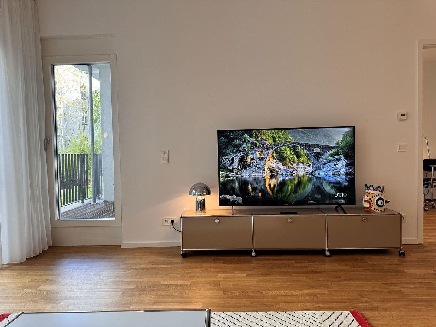 Pronájem bytu 2+1 78 m², Pariser Str. 23, Berlin, Berlín Pronájem bytu 2+1 78 m², Pariser Str. 23, Berlin, Berlín