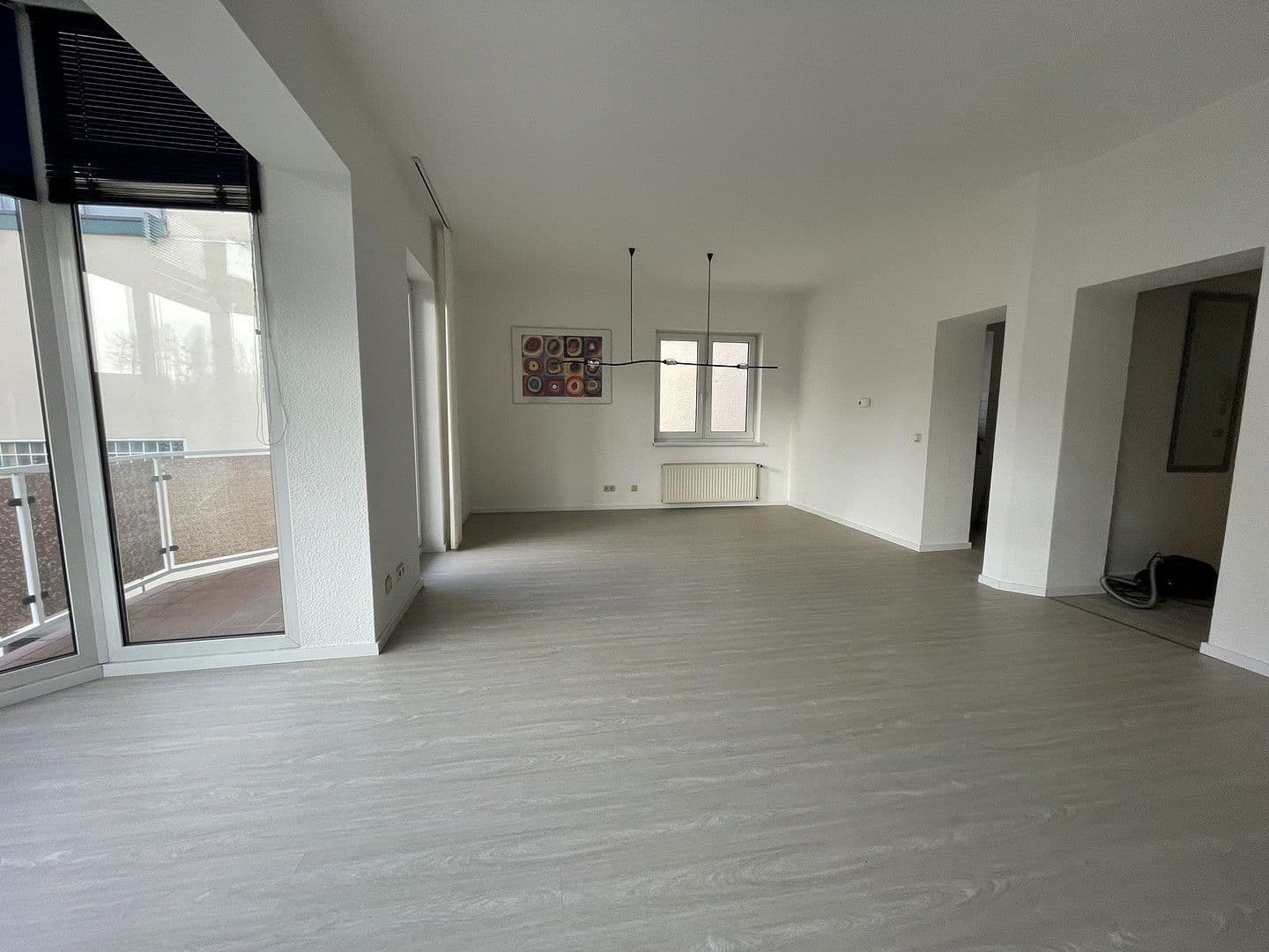 Pronájem bytu 2+1 83 m², Gummersbach, Severní Porýní-Vestfálsko Pronájem bytu 2+1 83 m², Gummersbach, Severní Porýní-Vestfálsko