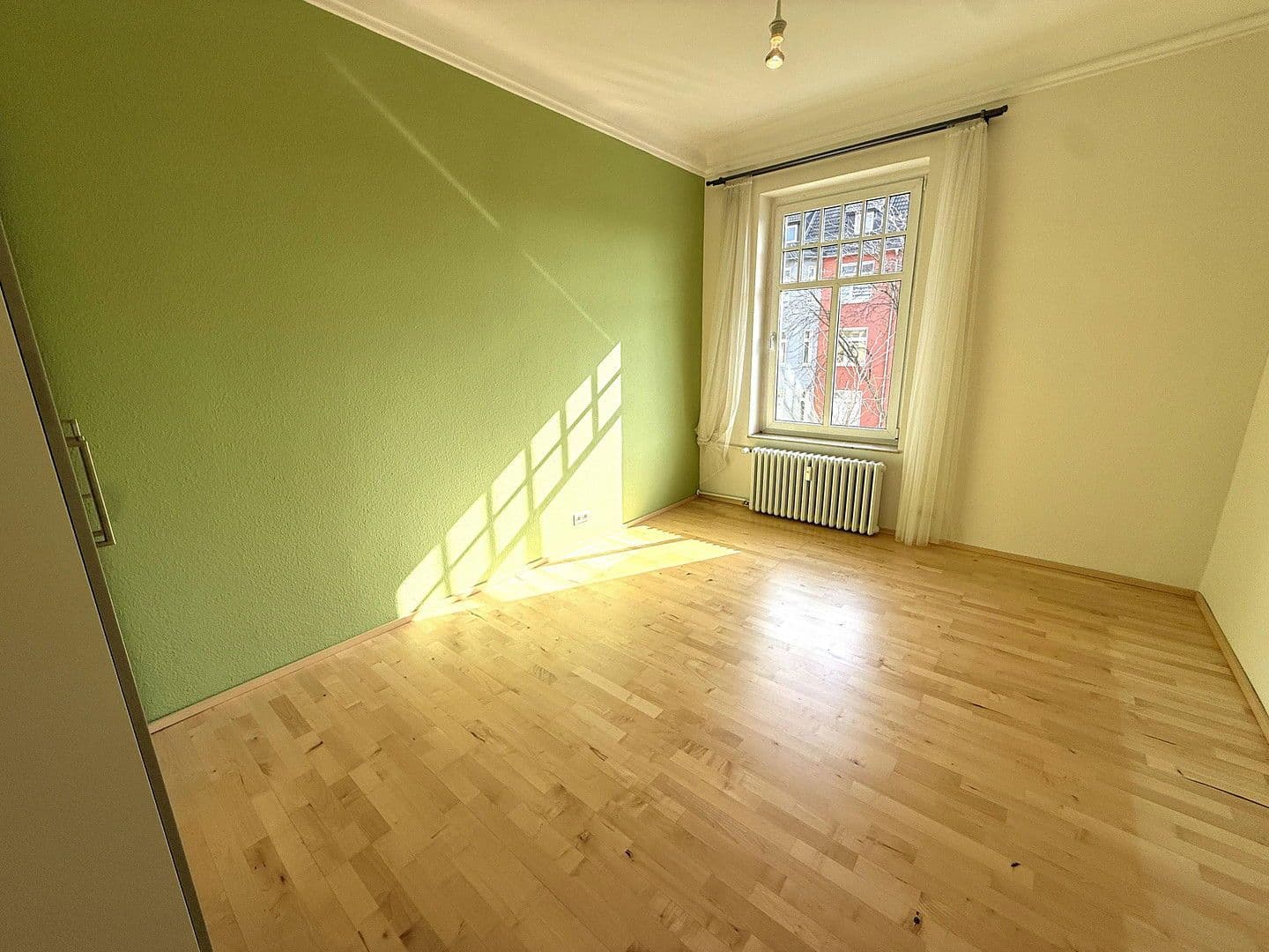 Pronájem bytu 3+1 92 m², Katharinenstr. 35, Hildesheim, Dolní Sasko Pronájem bytu 3+1 92 m², Katharinenstr. 35, Hildesheim, Dolní Sasko
