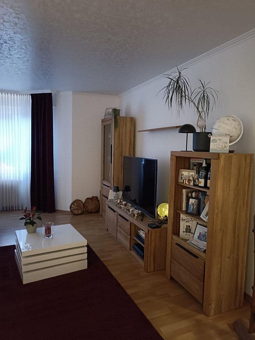 Pronájem bytu 4+1 107 m², Übach-Palenberg, Severní Porýní-Vestfálsko Pronájem bytu 4+1 107 m², Übach-Palenberg, Severní Porýní-Vestfálsko