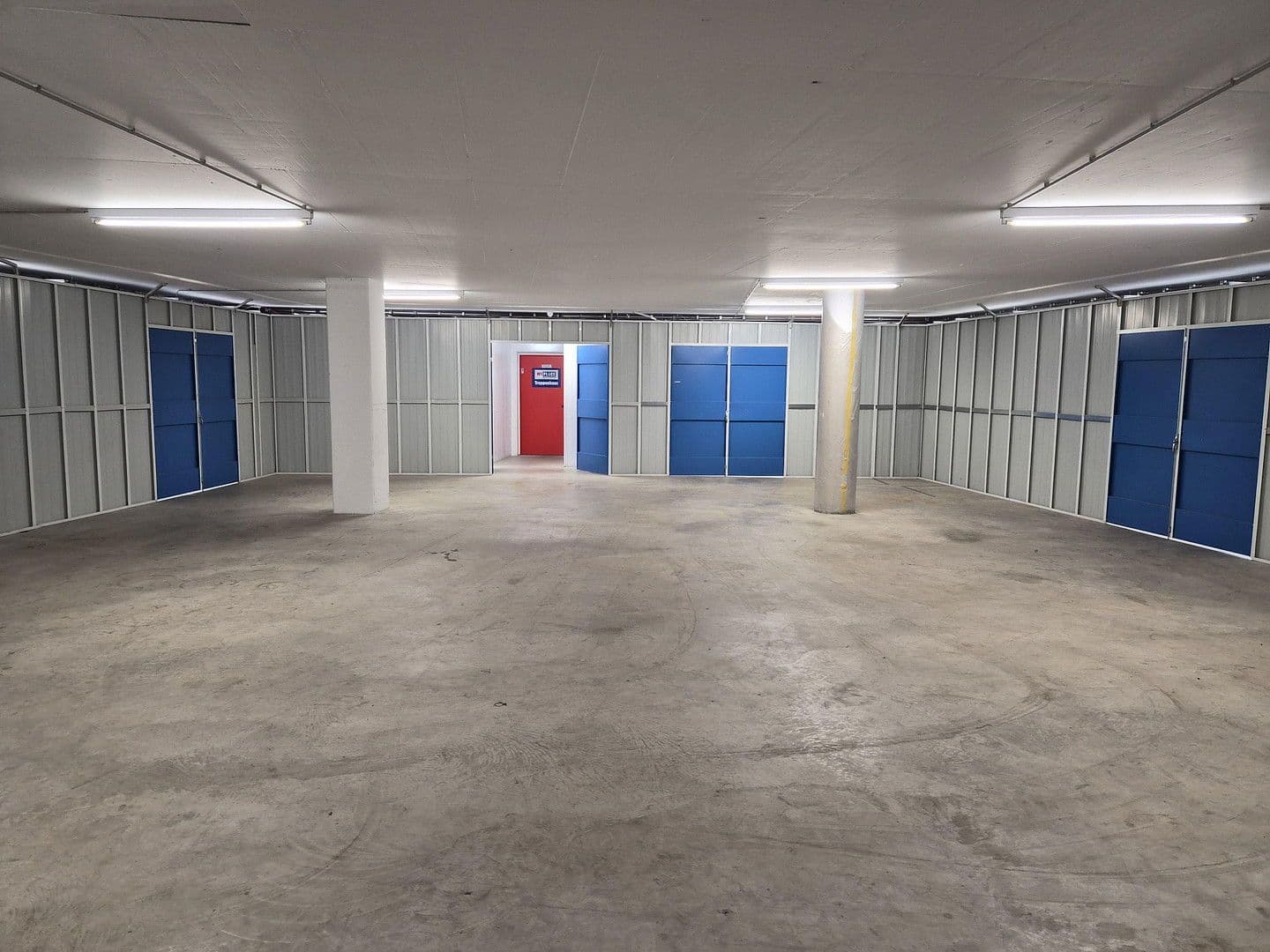 Pronájem nebytového prostoru 170 m², Anni-Eisler-Lehmann-Straße 7, Mainz, Porýní-Falc Pronájem nebytového prostoru 170 m², Anni-Eisler-Lehmann-Straße 7, Mainz, Porýní-Falc