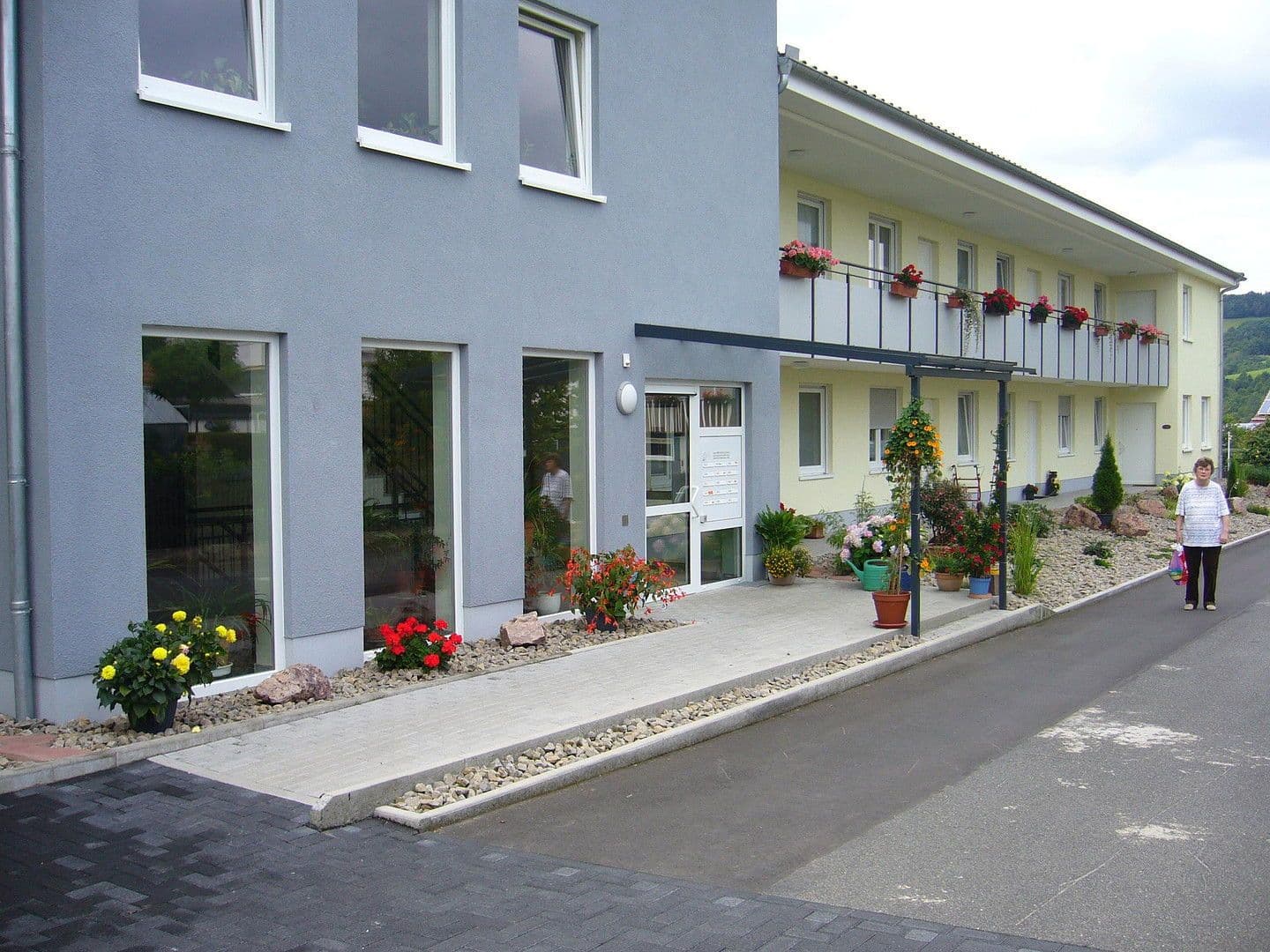 Pronájem bytu 3+1 80 m², Grüner Weg 1, Alheim, Hessen Pronájem bytu 3+1 80 m², Grüner Weg 1, Alheim, Hessen