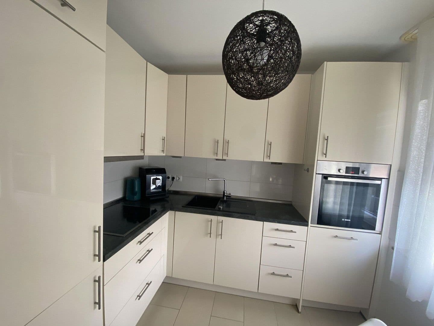 Pronájem bytu 2+1 63 m², Frankfurt, Hessen Pronájem bytu 2+1 63 m², Frankfurt, Hessen