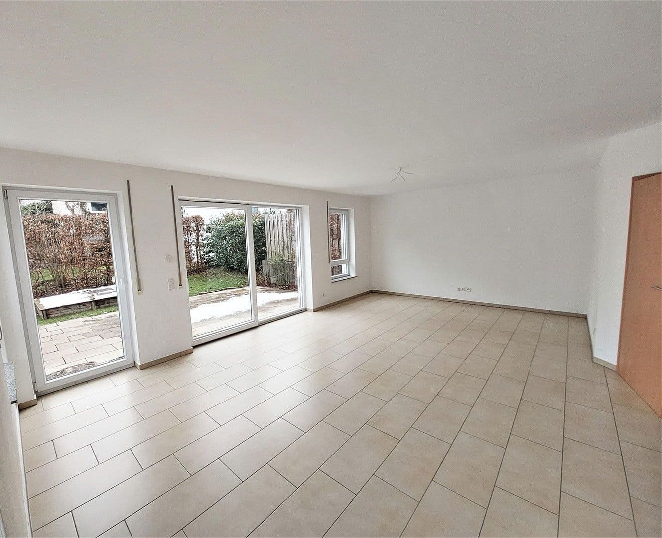 Pronájem domu 158 m², pozemek 239 m², Aalen, Bádensko-Württembersko Pronájem domu 158 m², pozemek 239 m², Aalen, Bádensko-Württembersko