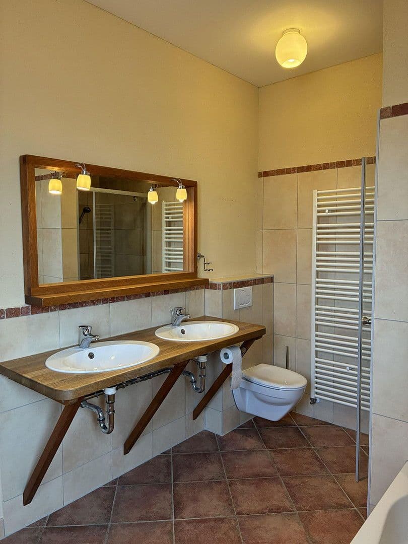 Pronájem bytu 220 m², Groß-Umstadt, Hessen Pronájem bytu 220 m², Groß-Umstadt, Hessen