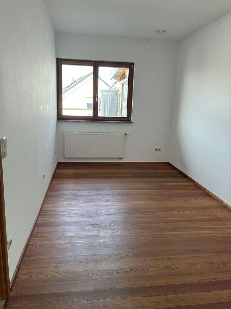 Pronájem bytu 220 m², Groß-Umstadt, Hessen Pronájem bytu 220 m², Groß-Umstadt, Hessen