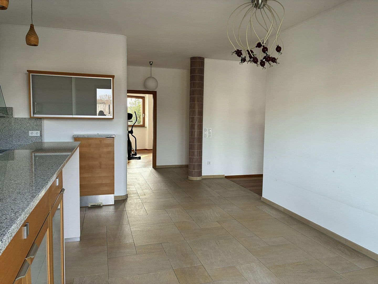 Pronájem bytu 220 m², Groß-Umstadt, Hessen Pronájem bytu 220 m², Groß-Umstadt, Hessen