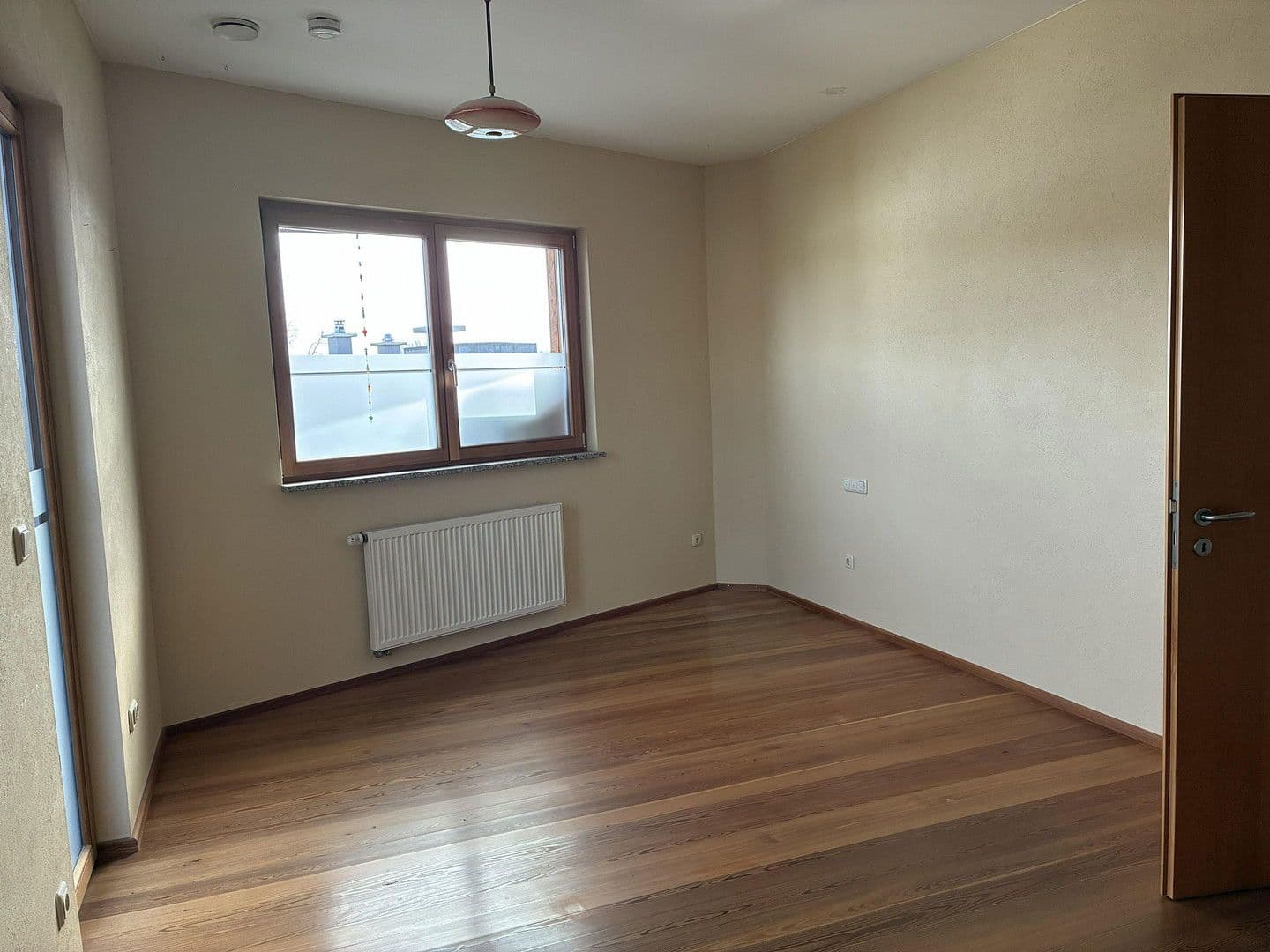 Pronájem bytu 220 m², Groß-Umstadt, Hessen Pronájem bytu 220 m², Groß-Umstadt, Hessen