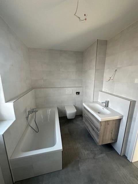 Pronájem bytu 3+1 87 m², Stadelner Hard 13, Fürth, Bavorsko Pronájem bytu 3+1 87 m², Stadelner Hard 13, Fürth, Bavorsko