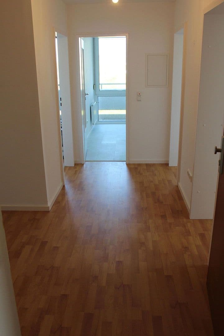 Pronájem bytu 3+1 63 m², Salbauerstrasse 5, München, Bavorsko Pronájem bytu 3+1 63 m², Salbauerstrasse 5, München, Bavorsko