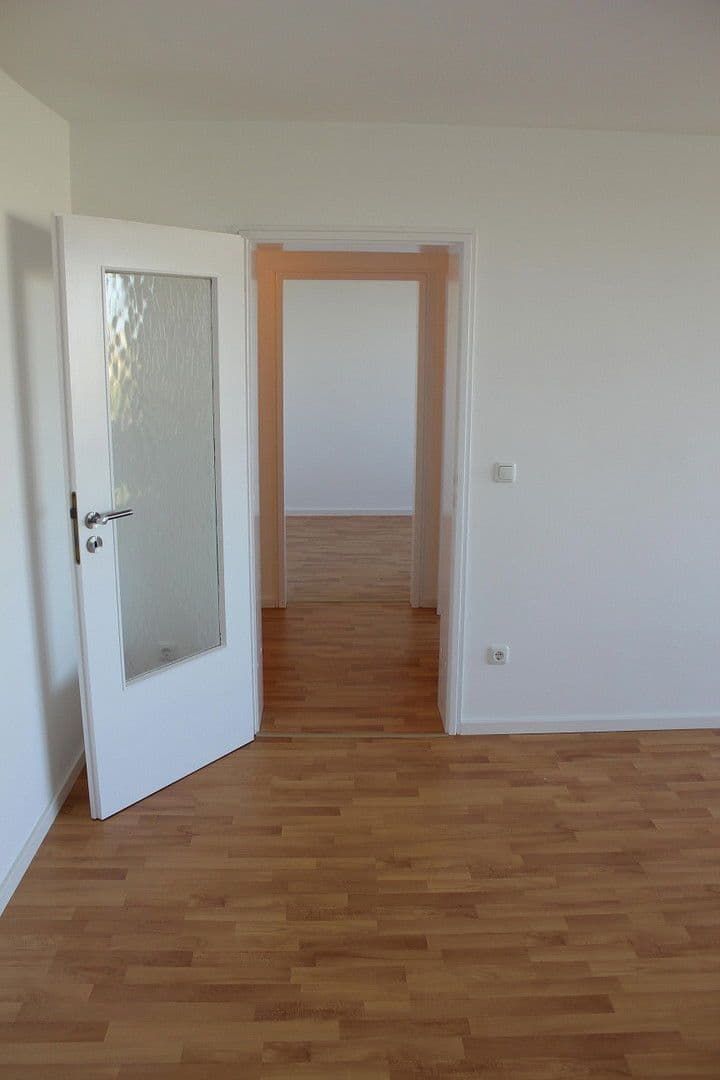 Pronájem bytu 3+1 63 m², Salbauerstrasse 5, München, Bavorsko Pronájem bytu 3+1 63 m², Salbauerstrasse 5, München, Bavorsko