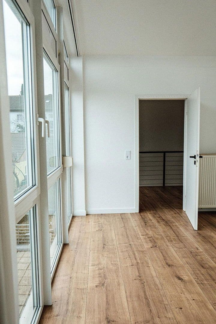 Prodej bytu 4+kk 162 m², Filderstadt, Bádensko-Württembersko Prodej bytu 4+kk 162 m², Filderstadt, Bádensko-Württembersko