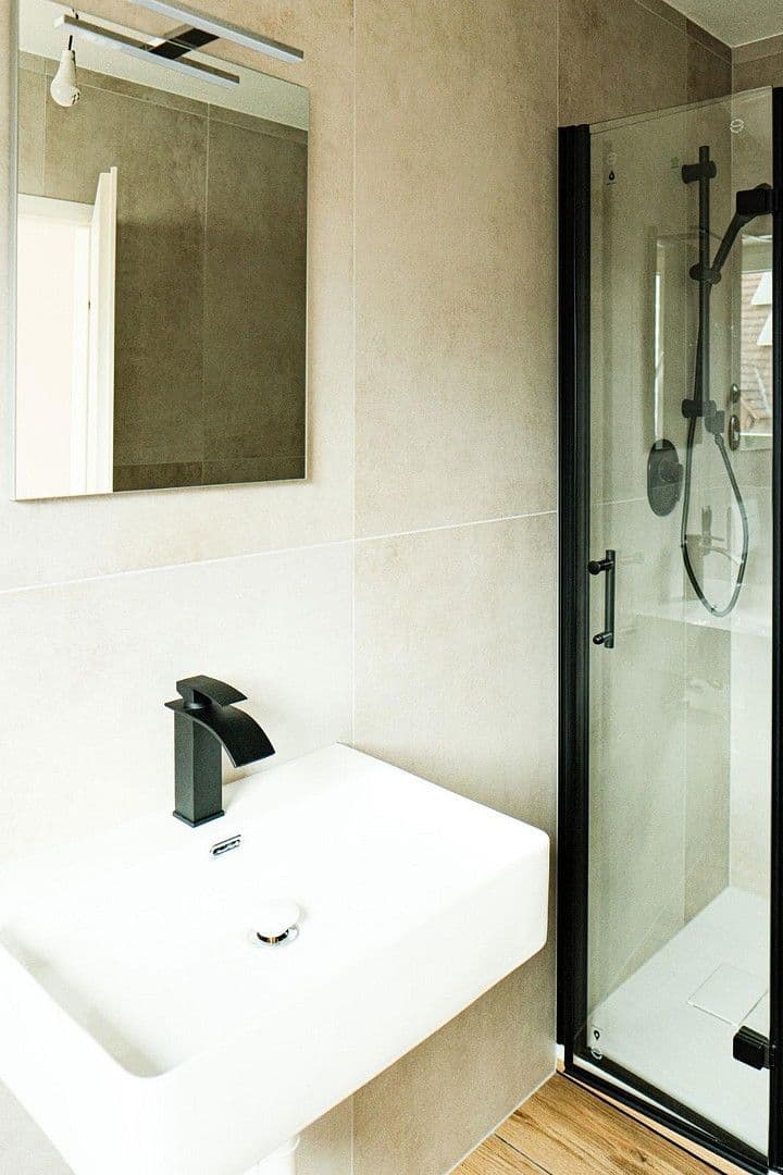 Prodej bytu 4+kk 162 m², Filderstadt, Bádensko-Württembersko Prodej bytu 4+kk 162 m², Filderstadt, Bádensko-Württembersko