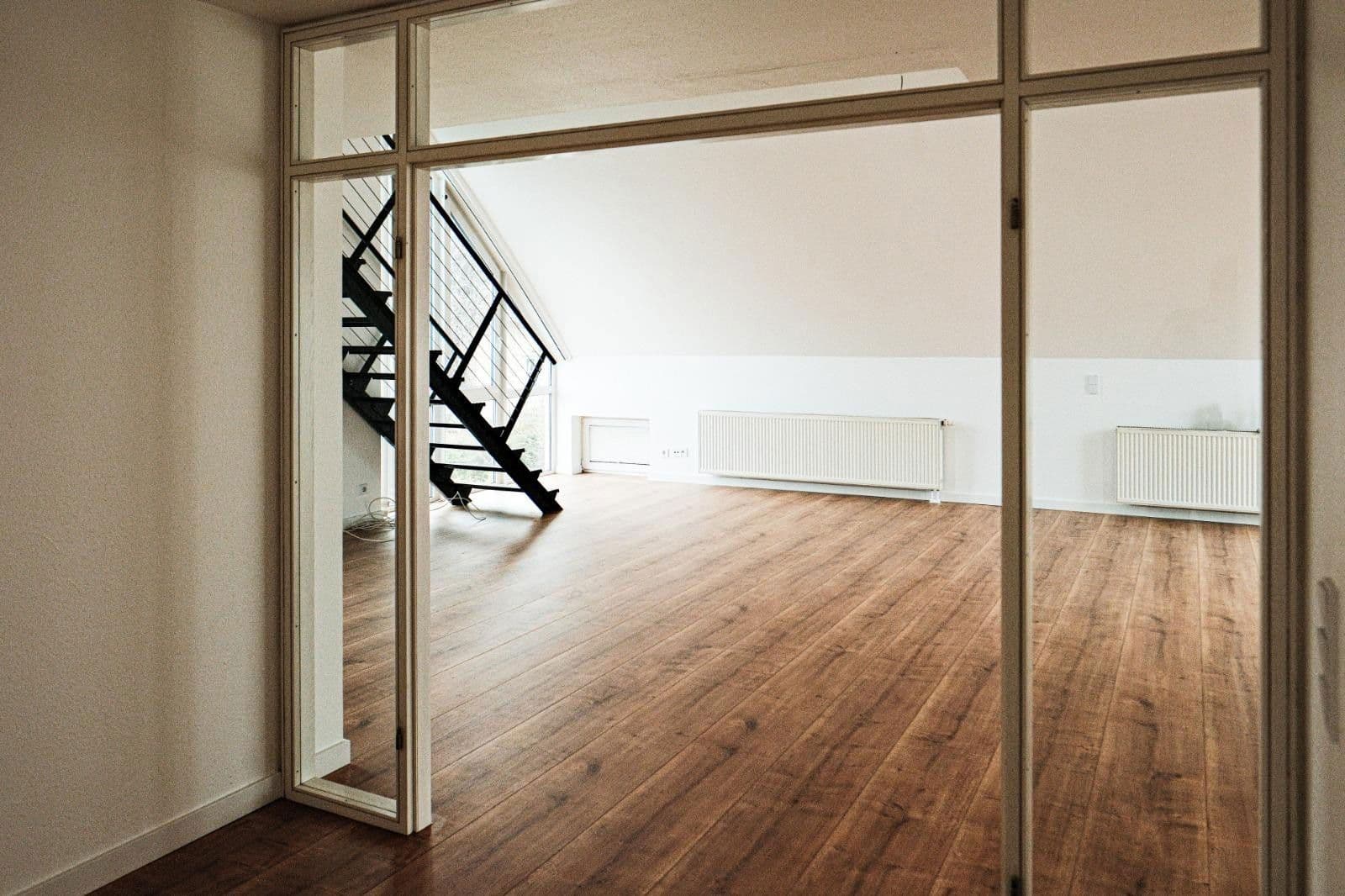 Prodej bytu 4+kk 162 m², Filderstadt, Bádensko-Württembersko Prodej bytu 4+kk 162 m², Filderstadt, Bádensko-Württembersko