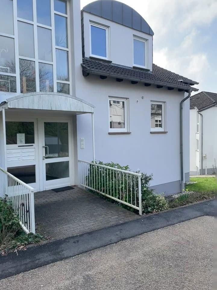 Prodej bytu 3+1 106 m², Konz, Porýní-Falc Prodej bytu 3+1 106 m², Konz, Porýní-Falc