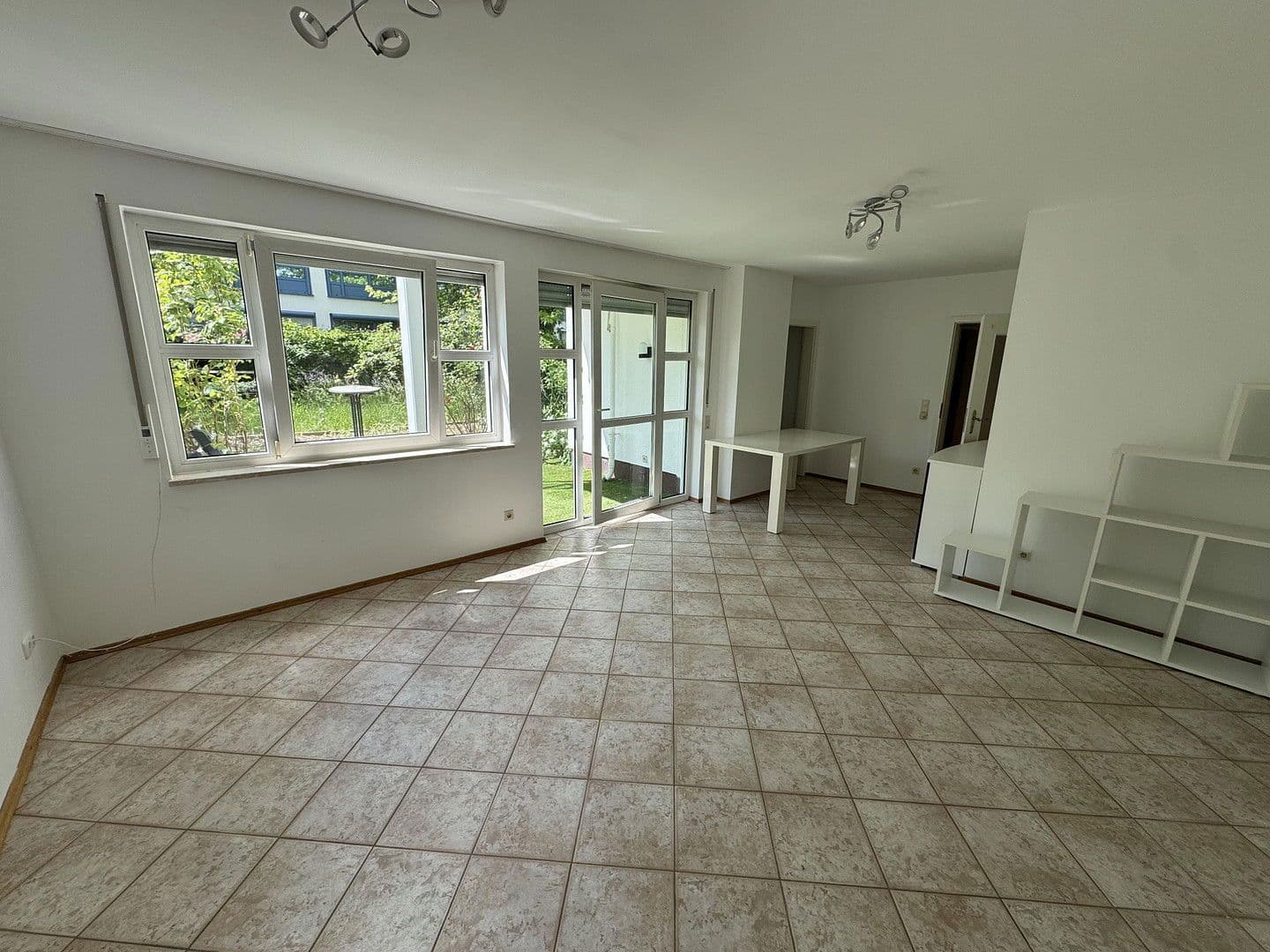 Pronájem bytu 2+1 65 m², Unterföhring, Bavorsko Pronájem bytu 2+1 65 m², Unterföhring, Bavorsko