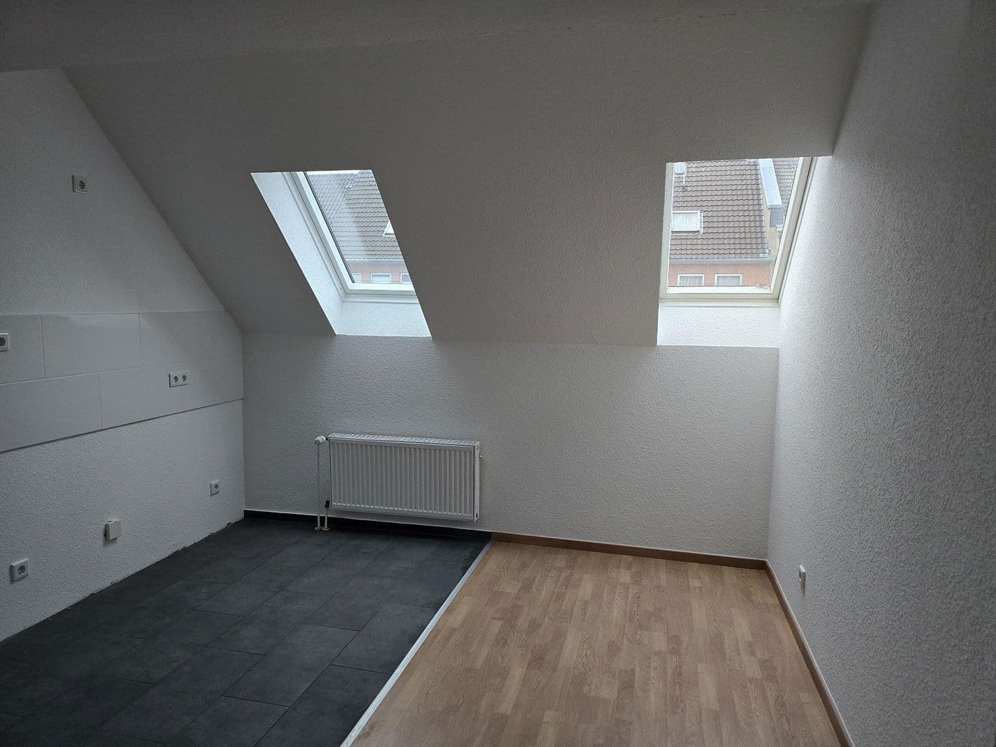 Pronájem bytu 4+1 103 m², Martinstraße 100, Mönchengladbach, Severní Porýní-Vestfálsko Pronájem bytu 4+1 103 m², Martinstraße 100, Mönchengladbach, Severní Porýní-Vestfálsko
