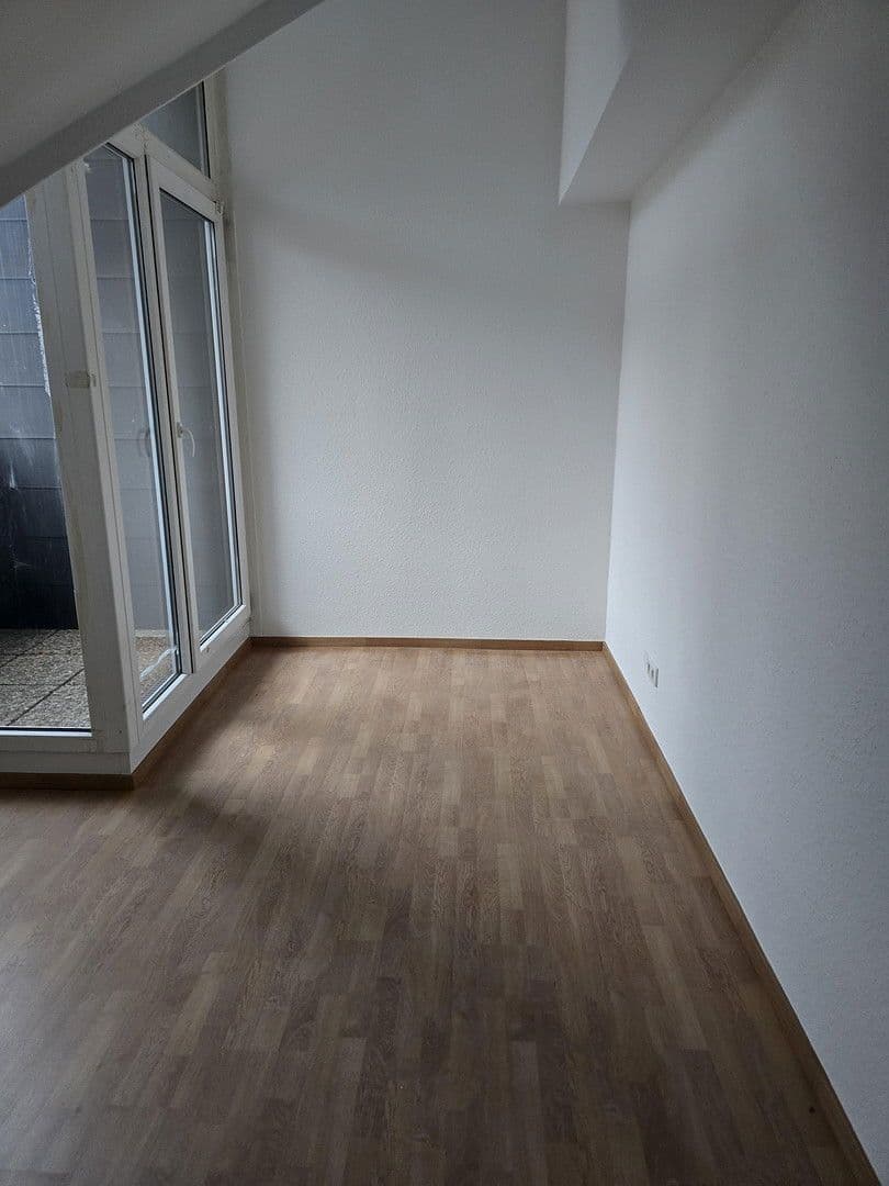 Pronájem bytu 4+1 103 m², Martinstraße 100, Mönchengladbach, Severní Porýní-Vestfálsko Pronájem bytu 4+1 103 m², Martinstraße 100, Mönchengladbach, Severní Porýní-Vestfálsko