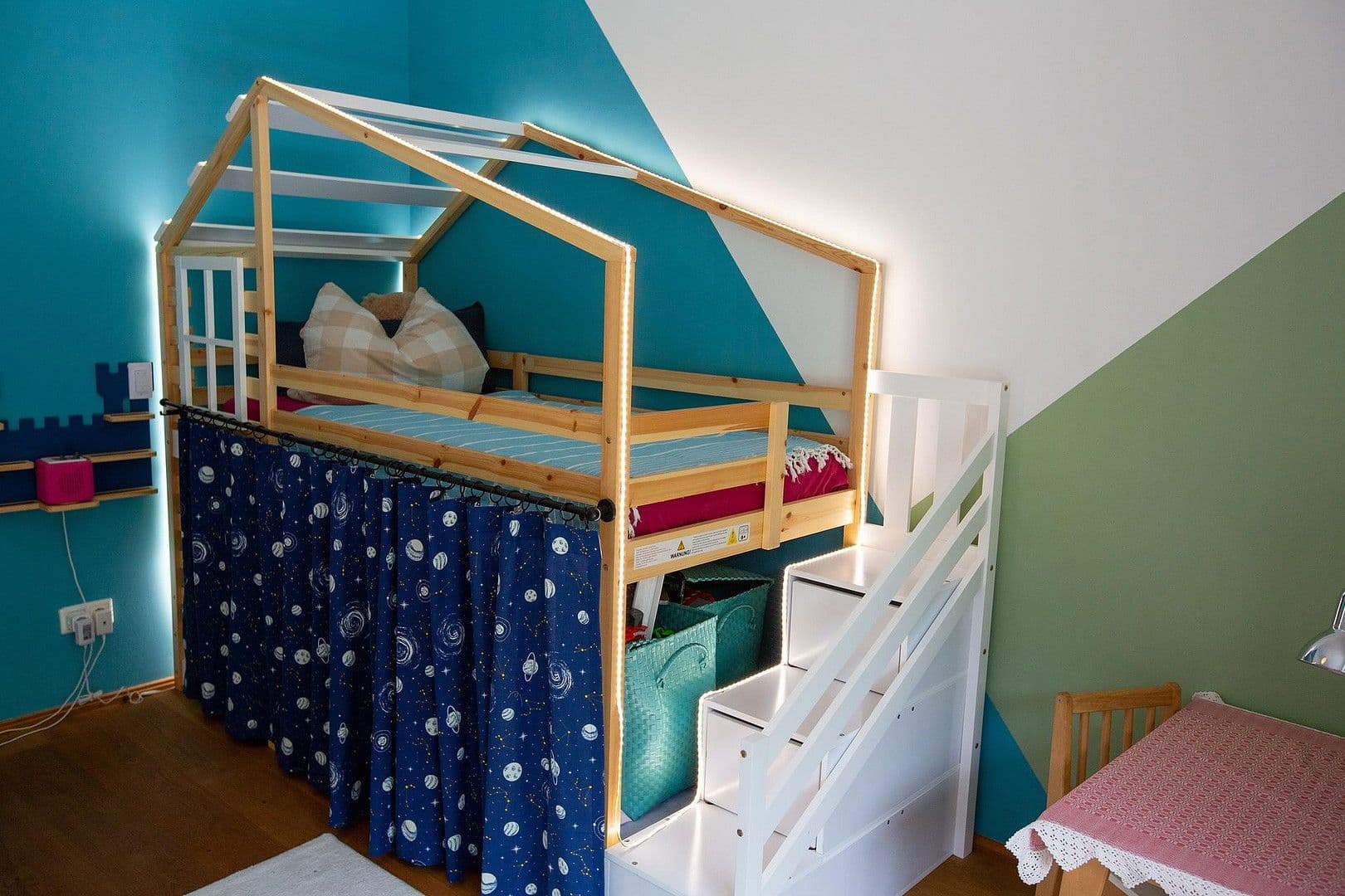 Pronájem domu 174 m², pozemek 500 m², Wörthsee, Bavorsko Pronájem domu 174 m², pozemek 500 m², Wörthsee, Bavorsko