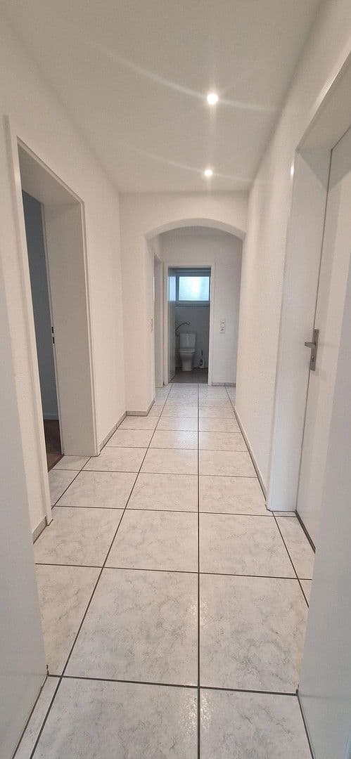 Pronájem bytu 3+kk 112 m², Rielasingen-Worblingen, Bádensko-Württembersko Pronájem bytu 3+kk 112 m², Rielasingen-Worblingen, Bádensko-Württembersko