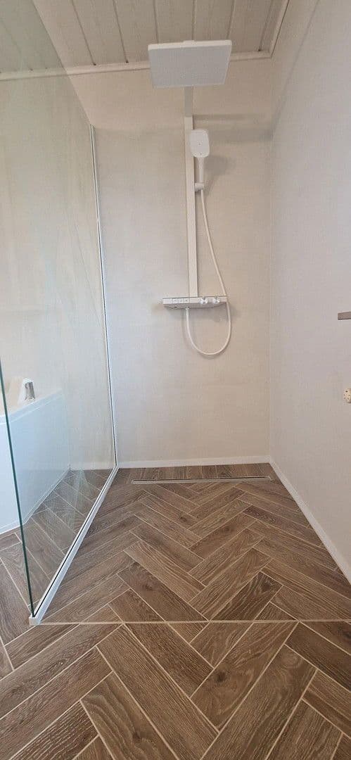 Pronájem bytu 3+kk 112 m², Rielasingen-Worblingen, Bádensko-Württembersko Pronájem bytu 3+kk 112 m², Rielasingen-Worblingen, Bádensko-Württembersko