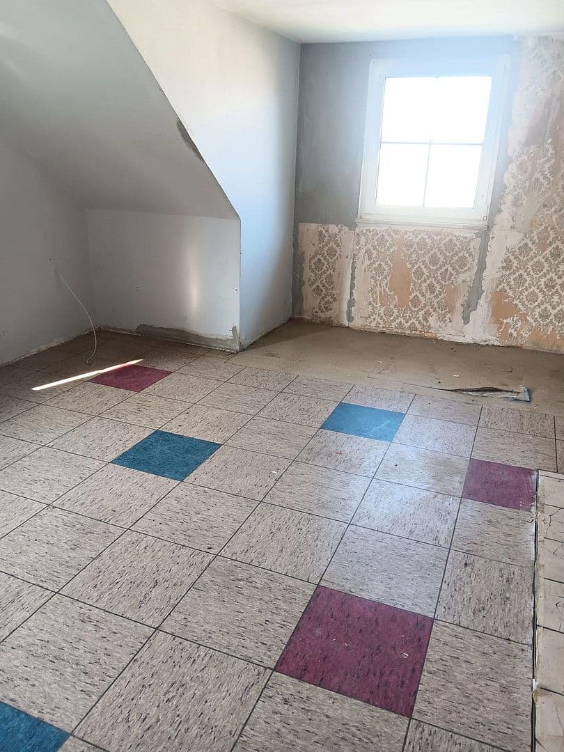 Prodej domu 180 m², pozemek 600 m², Am Pfaffenbusch 4, Ottrau, Hessen Prodej domu 180 m², pozemek 600 m², Am Pfaffenbusch 4, Ottrau, Hessen