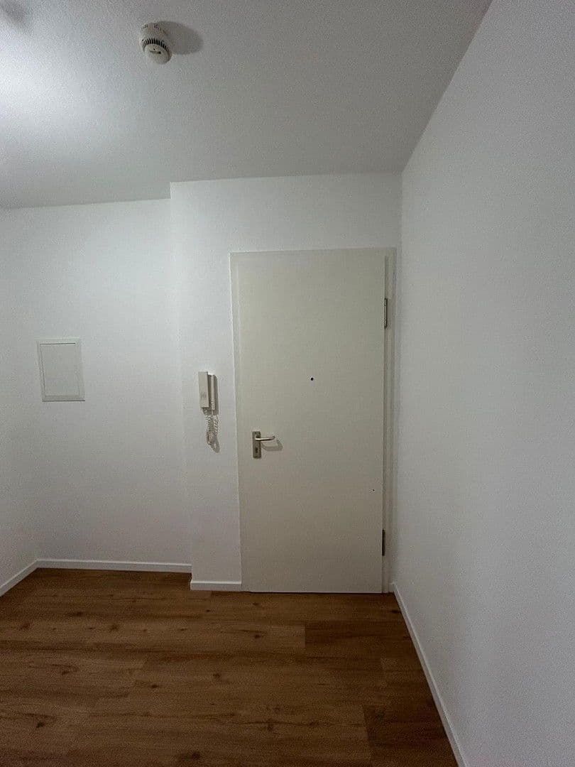 Pronájem bytu 2+1 49 m², Magdeburg, Sasko-Anhaltsko Pronájem bytu 2+1 49 m², Magdeburg, Sasko-Anhaltsko