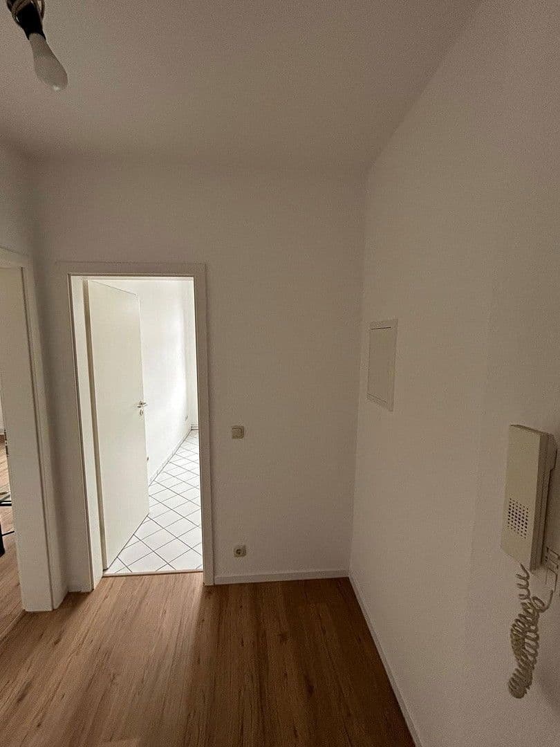 Pronájem bytu 2+1 49 m², Magdeburg, Sasko-Anhaltsko Pronájem bytu 2+1 49 m², Magdeburg, Sasko-Anhaltsko