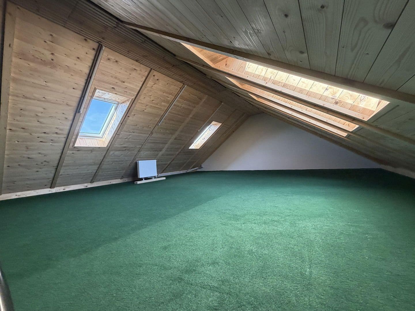 Pronájem bytu 4+1 111 m², Küfersteig 2, Berlin, Berlín Pronájem bytu 4+1 111 m², Küfersteig 2, Berlin, Berlín