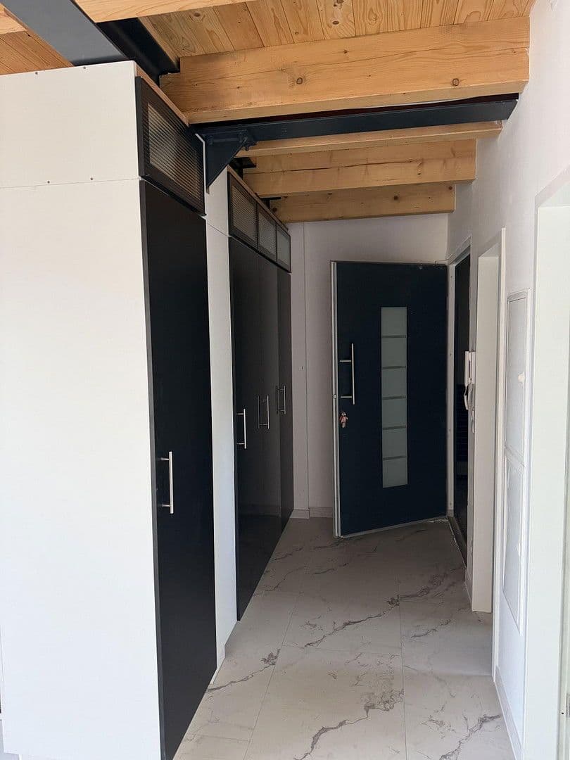 Pronájem bytu 4+1 111 m², Küfersteig 2, Berlin, Berlín Pronájem bytu 4+1 111 m², Küfersteig 2, Berlin, Berlín