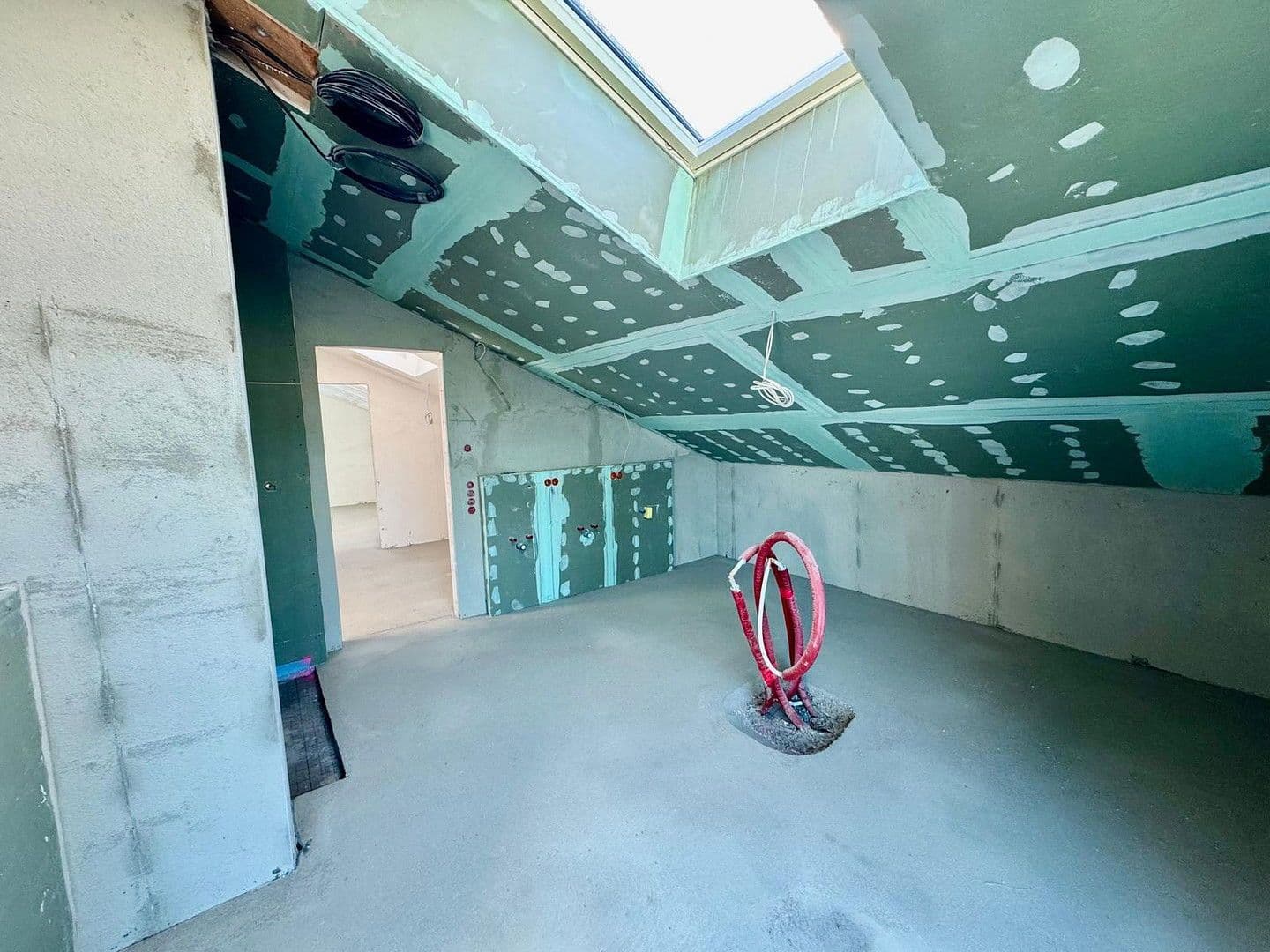 Prodej domu 341 m², pozemek 741 m², Rödermark, Hessen Prodej domu 341 m², pozemek 741 m², Rödermark, Hessen