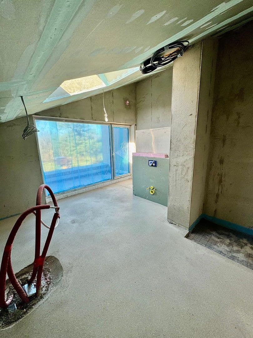 Prodej domu 341 m², pozemek 741 m², Rödermark, Hessen Prodej domu 341 m², pozemek 741 m², Rödermark, Hessen