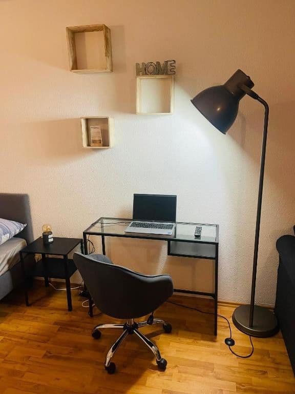 Pronájem bytu 1+1 38 m², \Hohenzollernstraße 83a, Pforzheim, Bádensko-Württembersko Pronájem bytu 1+1 38 m², \Hohenzollernstraße 83a, Pforzheim, Bádensko-Württembersko