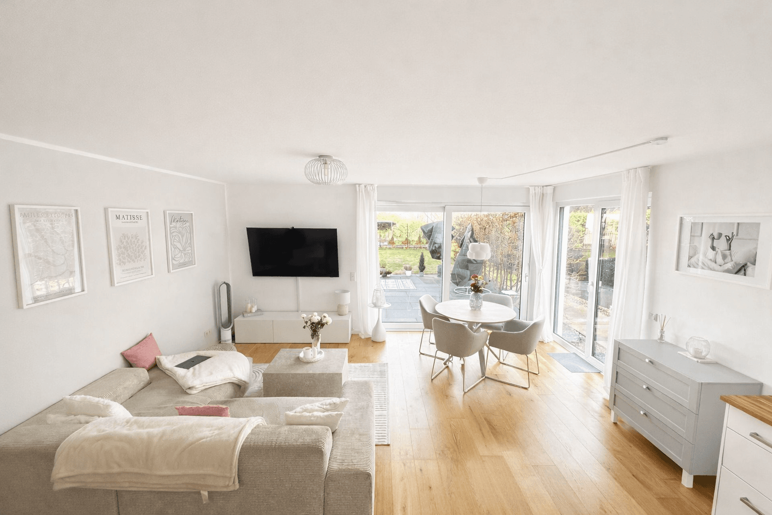 Pronájem bytu 2+1 60 m², Altenhofer Str. 84a, Solingen Wald, Severní Porýní-Vestfálsko Pronájem bytu 2+1 60 m², Altenhofer Str. 84a, Solingen Wald, Severní Porýní-Vestfálsko