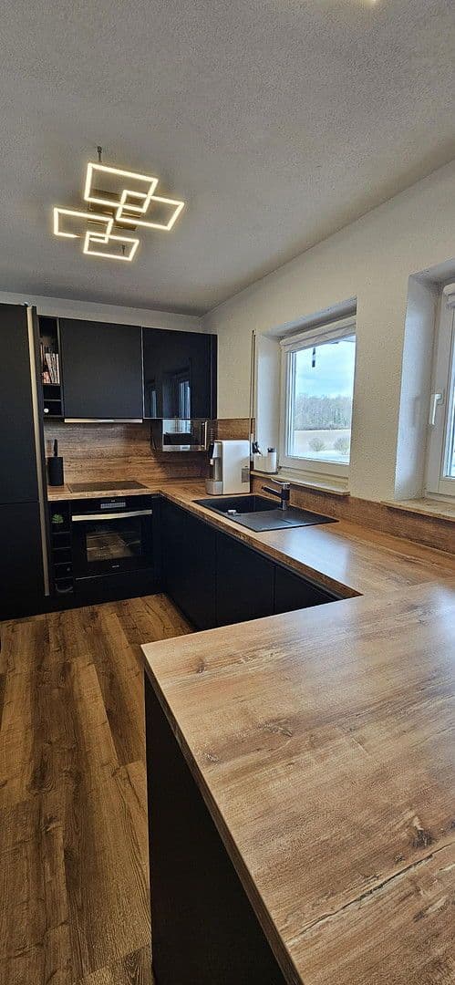 Prodej bytu 3+1 77 m², Ilshofen, Bádensko-Württembersko Prodej bytu 3+1 77 m², Ilshofen, Bádensko-Württembersko