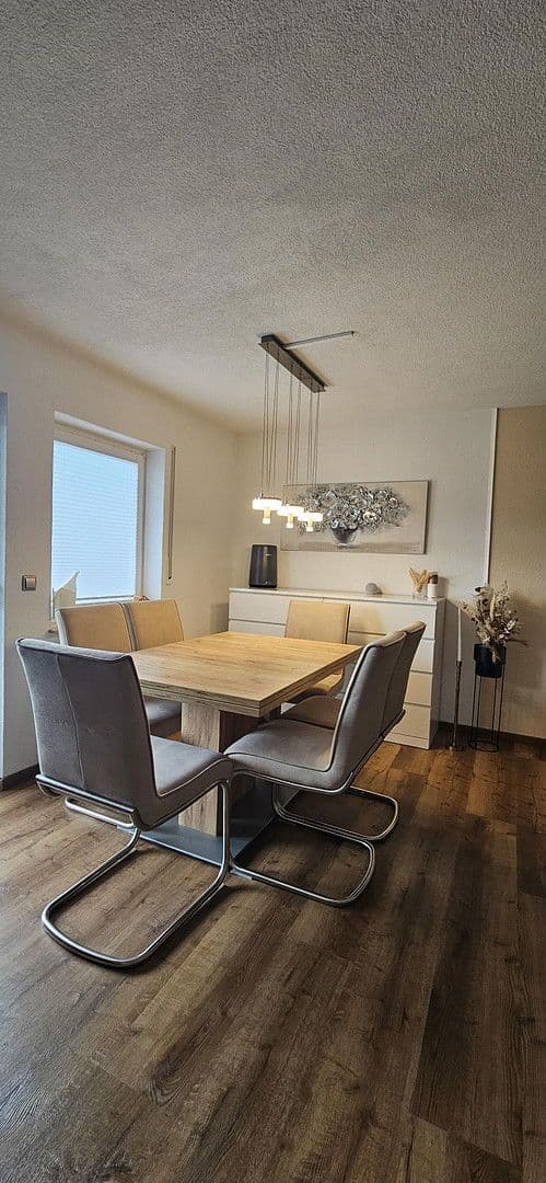 Prodej bytu 3+1 77 m², Ilshofen, Bádensko-Württembersko Prodej bytu 3+1 77 m², Ilshofen, Bádensko-Württembersko