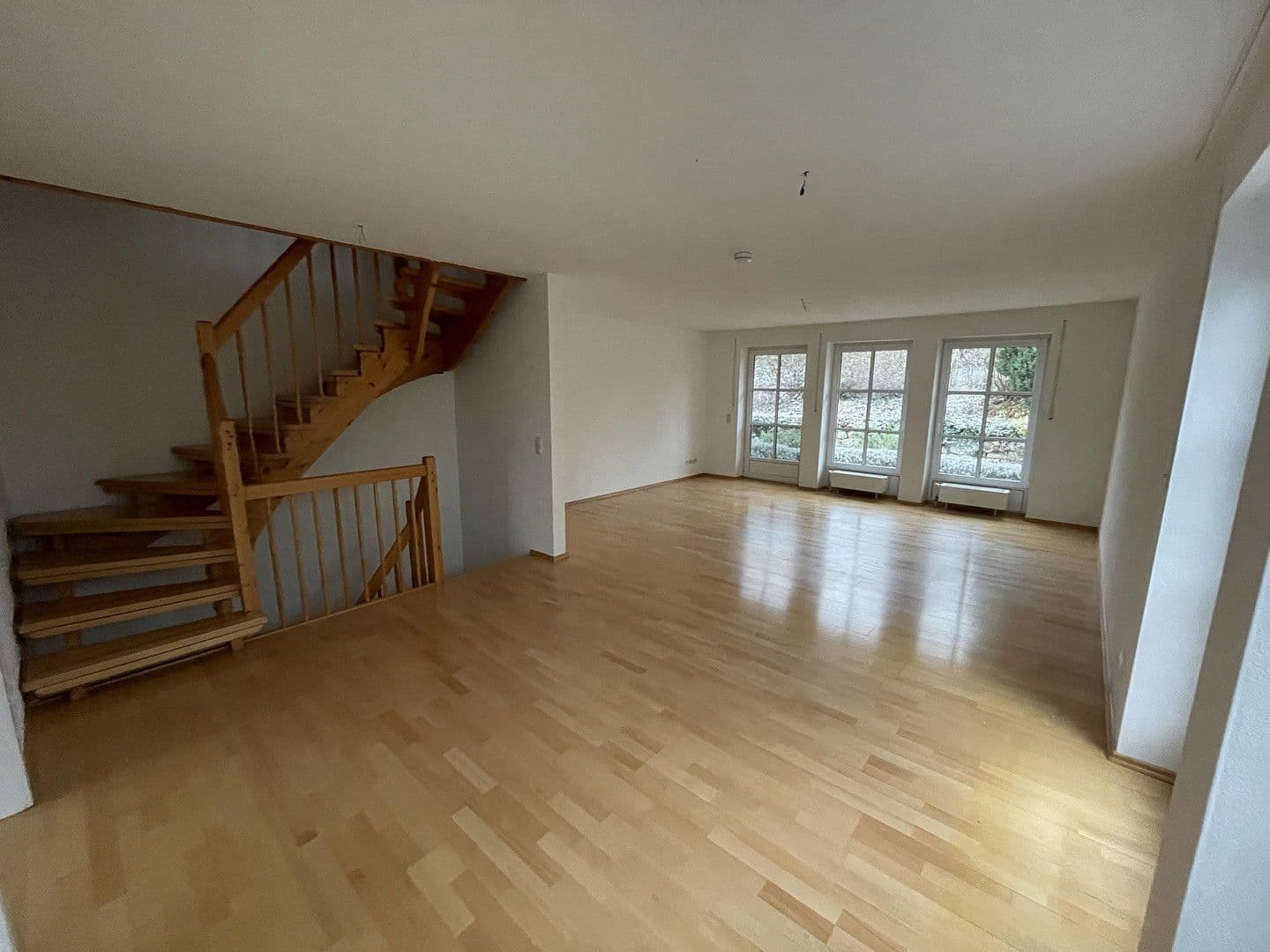 Prodej domu 175 m², pozemek 386 m², Landshut, Bavorsko Prodej domu 175 m², pozemek 386 m², Landshut, Bavorsko